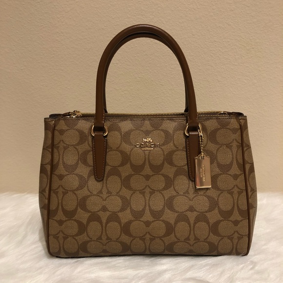 Coach - Picture 2 of 8